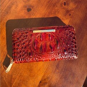 Brahmin Melbourne Croc Embossed Leather Zip Wallet in Pecan
